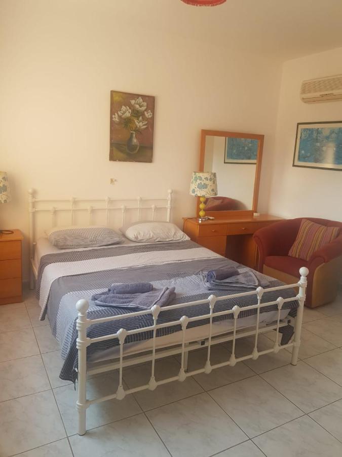 Complex Pafia 3 Lejlighed Paphos Eksteriør billede